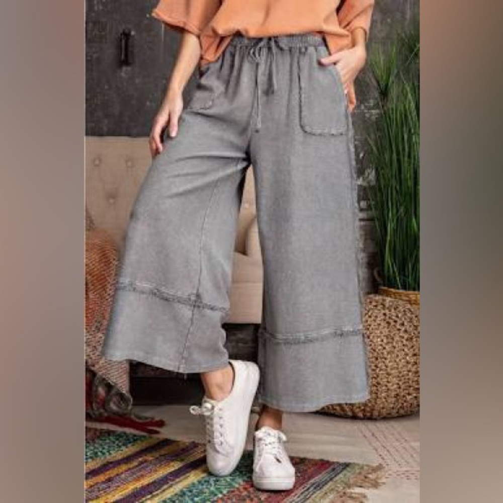 Easel Wide Leg Palazzo Pants - Size M